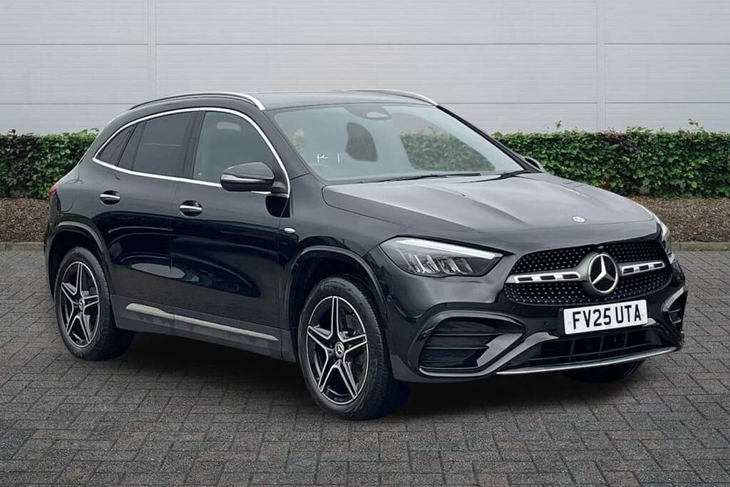 Mercedes-Benz GLA Class 250E Amg Line Executive Black