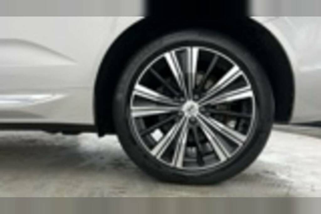 Volvo XC60 2.0 T8 Recharge Phev Inscription Pro Awd AK71DWX Silver #4