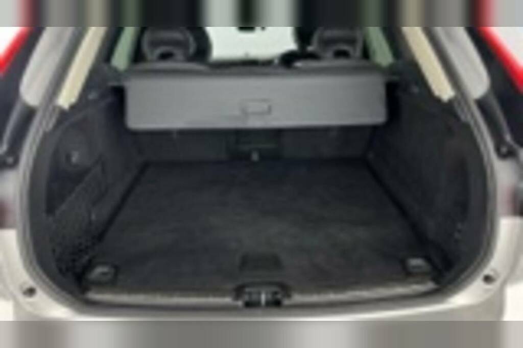 Volvo XC60 2.0 T8 Recharge Phev Inscription Pro Awd AK71DWX Silver #5