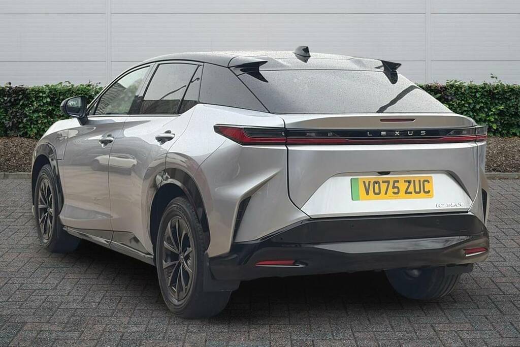 Lexus RZ 350E 165Kw Premium 77 Kwh Bitone #2