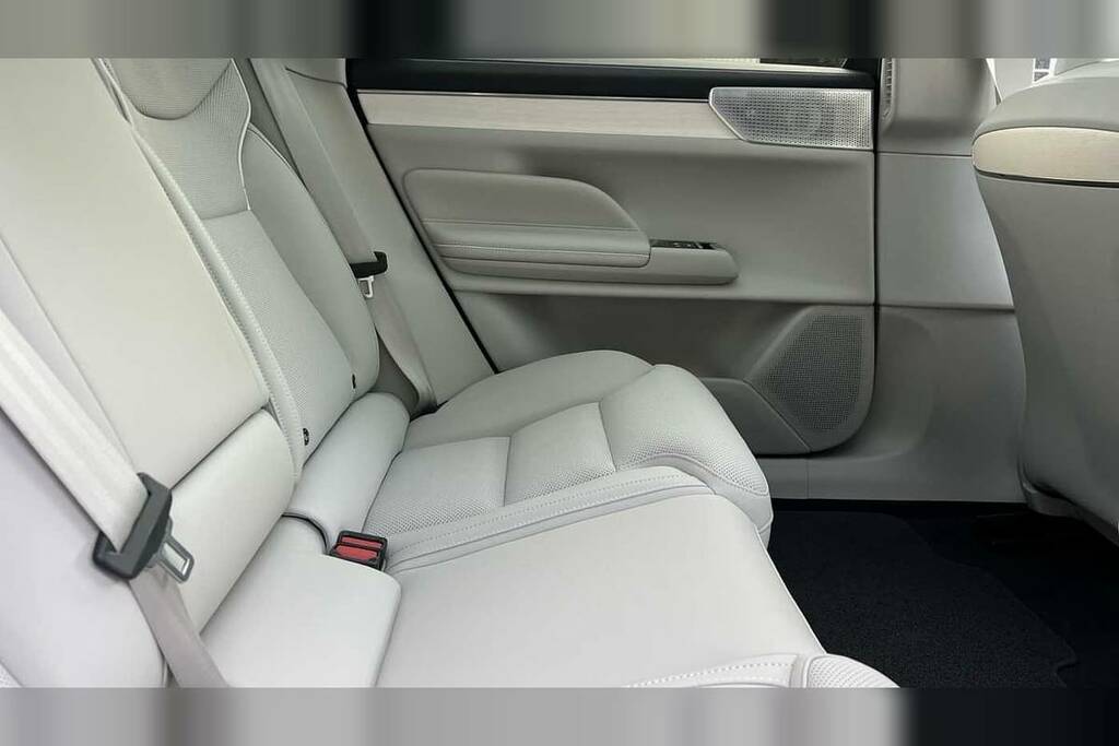 Volvo ES90 245Kw Sm Extended Range Ultra 92Kwh Silver #6