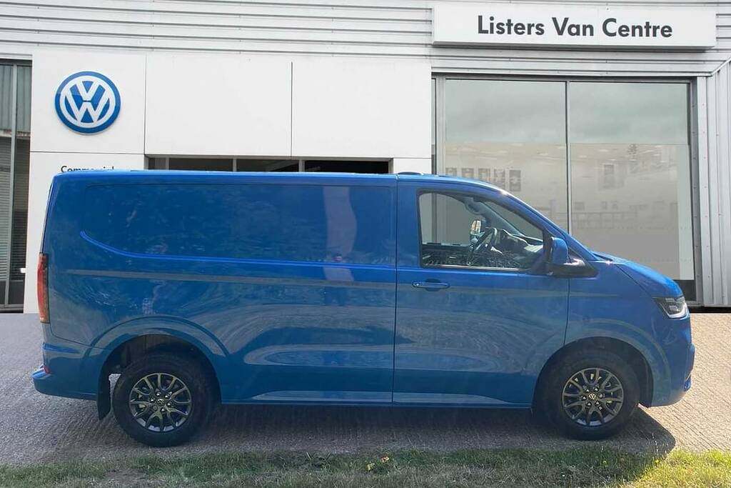 Volkswagen E-Transporter 160Kw 65Kwh Commerce Pro Van BT25XEV Blue #4