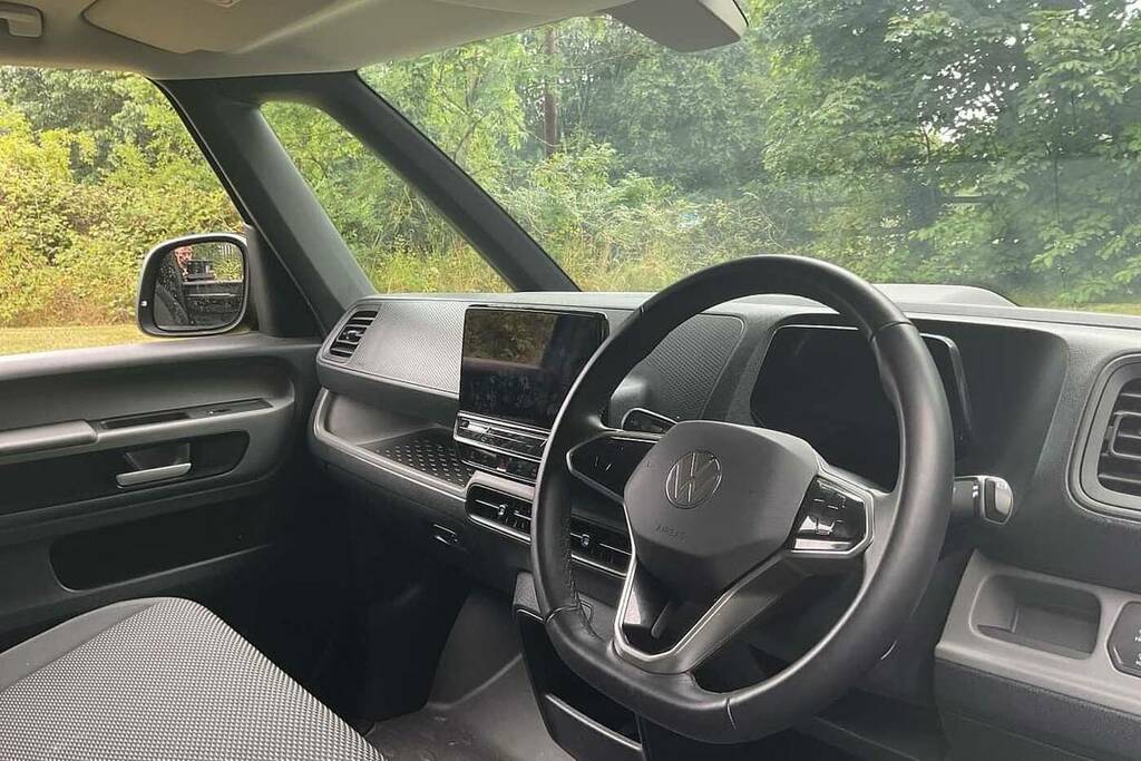 Volkswagen ID.Buzz 150Kw Commerce Plus 77Kwh Green #6