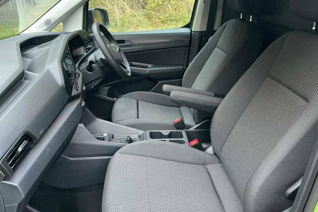 Volkswagen Caddy 2.0 Tdi 122Ps Commerce Pro Van Dsg BW25NWO Green #2