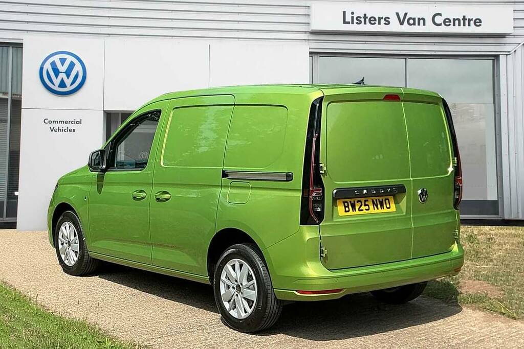 Volkswagen Caddy 2.0 Tdi 122Ps Commerce Pro Van Dsg BW25NWO Green #3