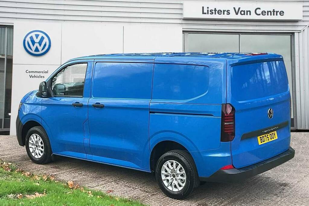 Volkswagen Transporter 2.0 Tdi 110 Commerce Van BD75OOY Blue #3