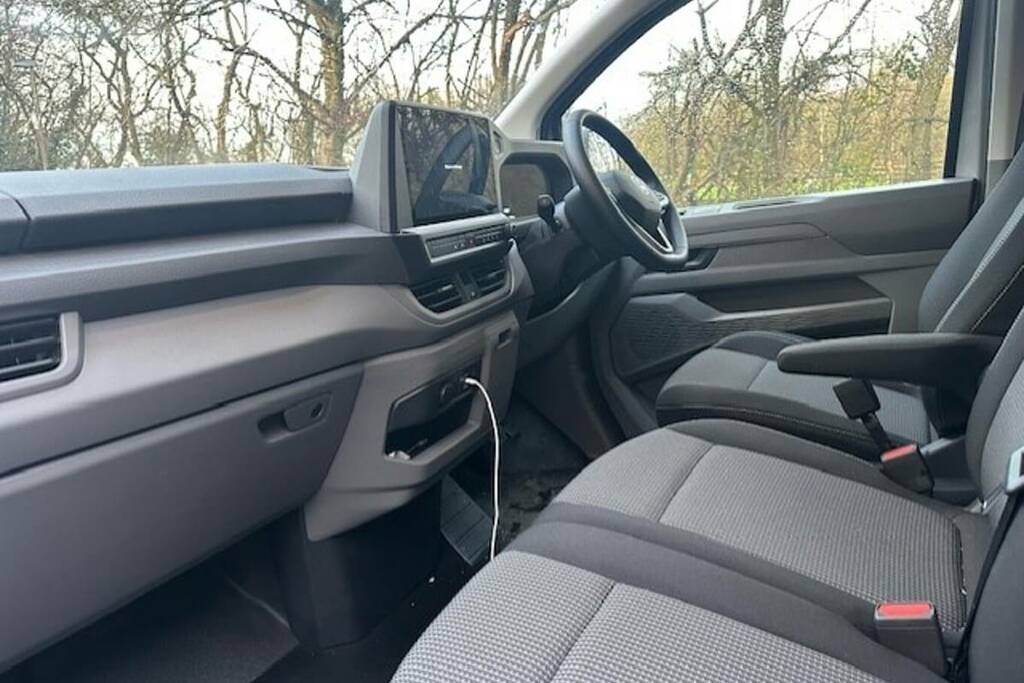 Volkswagen Transporter 2.0 Tdi 150 Commerce Plus Van BD75DVT Grey #2