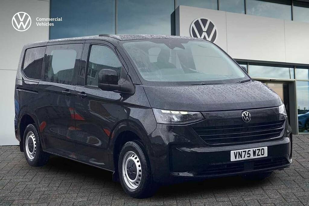 Volkswagen Transporter 2.0 Tdi 110 Commerce Pro Kombi Van Black