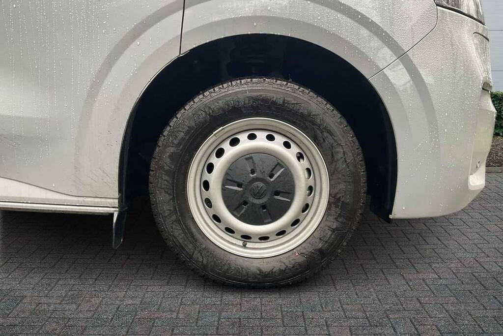 Volkswagen E-Transporter 100Kw 65Kwh Commerce Plus Van Grey #5
