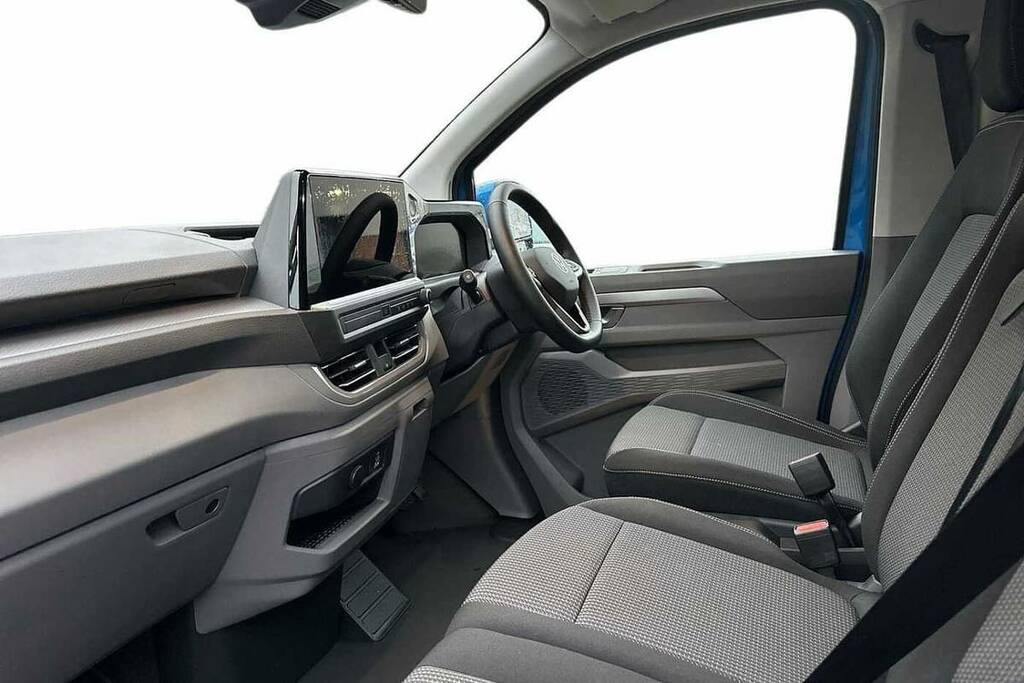 Volkswagen Transporter 2.0 Tdi 150 Commerce Pro Van 4Motion VN75XDV Blue #2