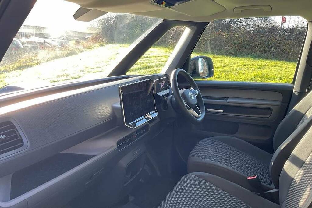 Volkswagen ID.Buzz 210Kw Commerce Plus 79Kwh BL25JNZ Green #2