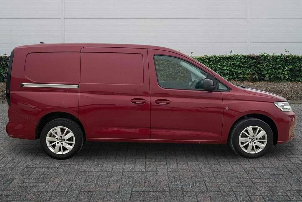 Volkswagen Caddy Maxi 2.0 Tdi 122Ps Commerce Pro Van Dsg Tech Pack BN75XVK Red #4