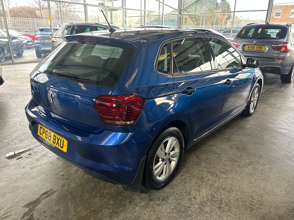Volkswagen Polo 1.0 Tsi Se Hatchback Euro 6 Ss CP68BXU Blue #4