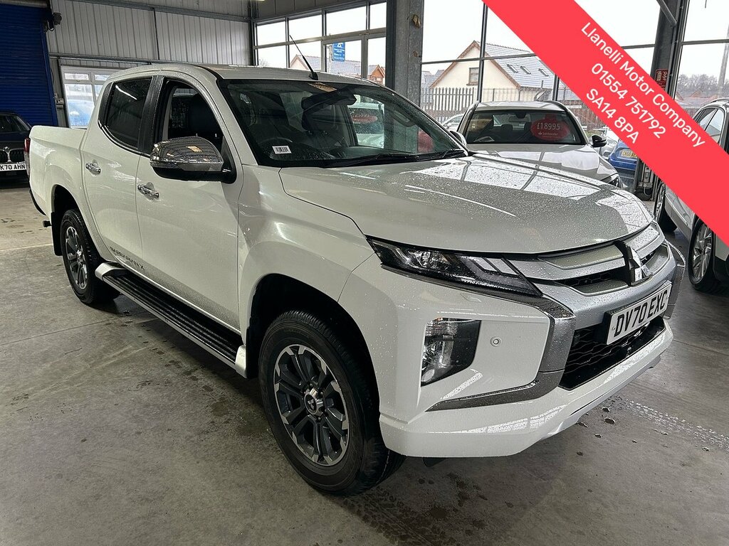 Mitsubishi L200 2.2 Di-d Dc Barbarian X Pickup Double Cab Dies White