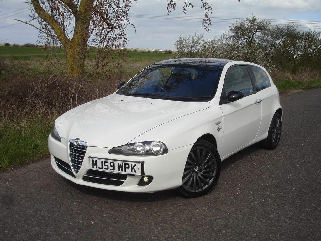 Alfa Romeo 147 1.6 T.spark Collezione White #2