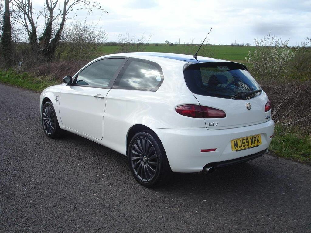 Alfa Romeo 147 1.6 T.spark Collezione White #6