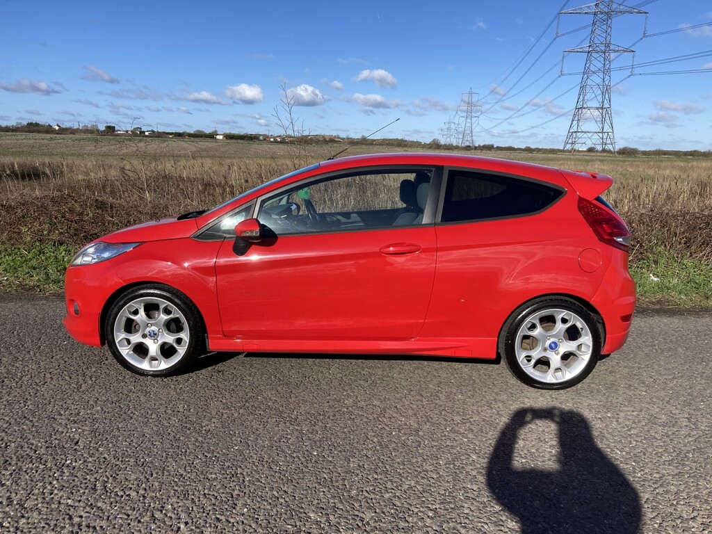 Ford Fiesta 1.6 Zetec S GU11MGV Red #5