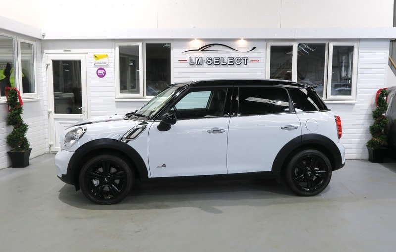 Mini Countryman Cooper S All4 189 White