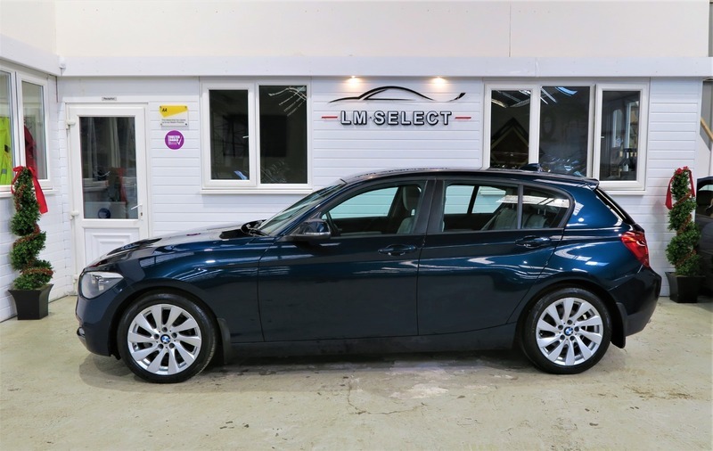 BMW 1 Series 118D Urban 141 Blue