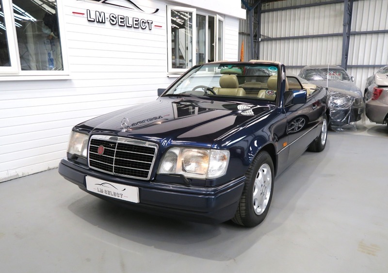 Mercedes-Benz E Class E 220 Cabriolet 150 Blue #5