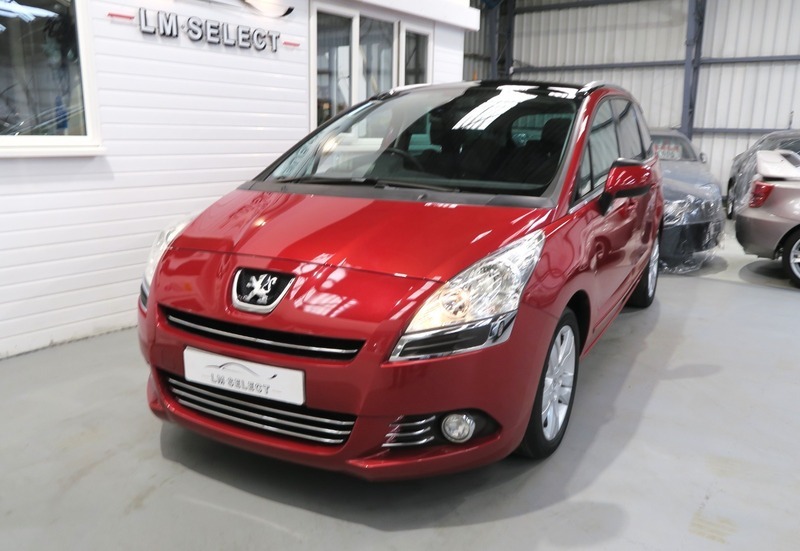 Peugeot 5008 Hdi Exclusive 150 KU61YCB Red #4