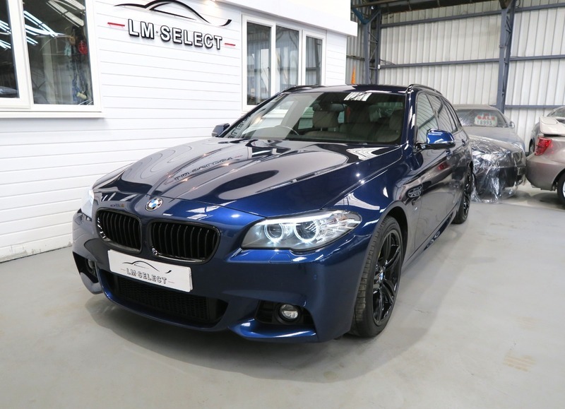 BMW 5 Series 520D M Sport Touring PY65LFU Blue #4
