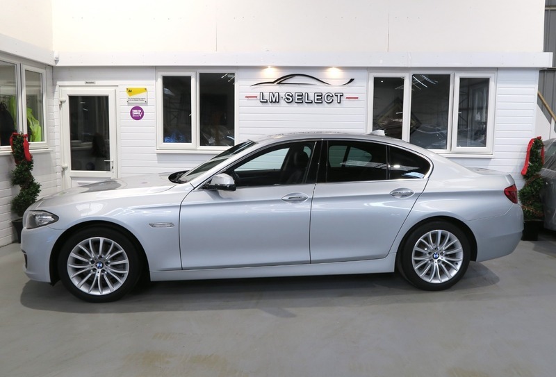 BMW 5 Series 520D Luxury 184 Silver