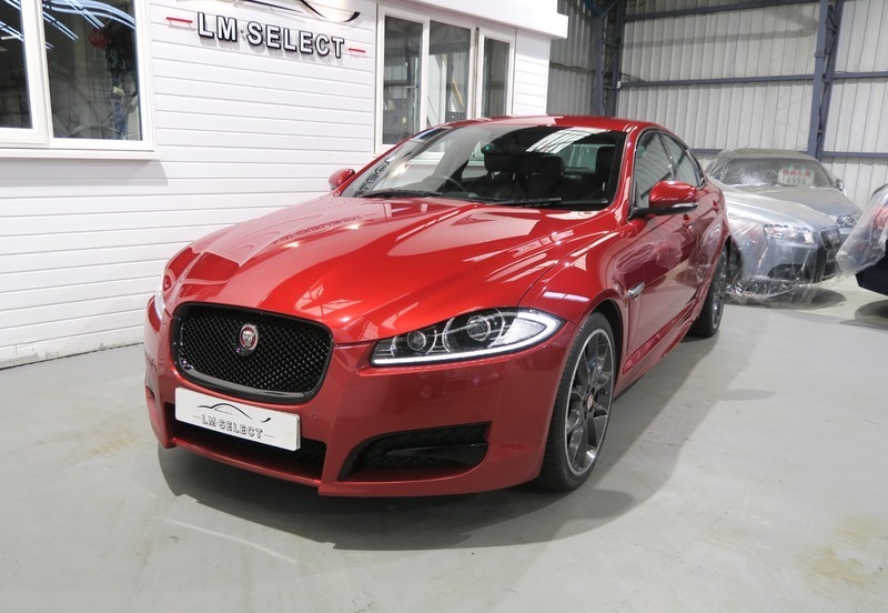 Jaguar XF D R-sport Black 200 Red #4