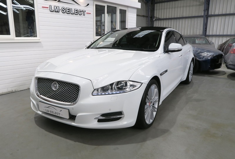 Jaguar XJ D V6 Portfolio 275 White #4