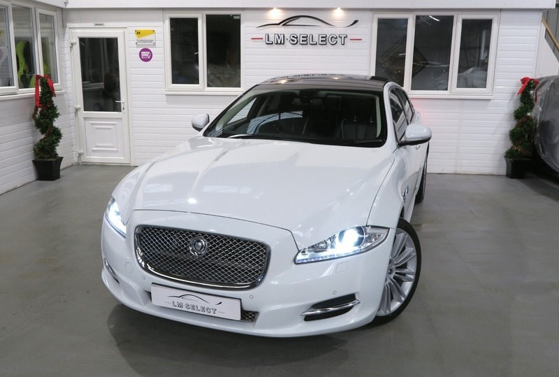 Jaguar XJ D V6 Portfolio 275 White #3