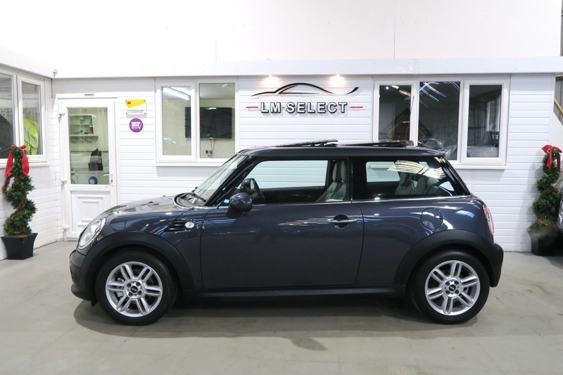 Mini Hatch D 115 Grey