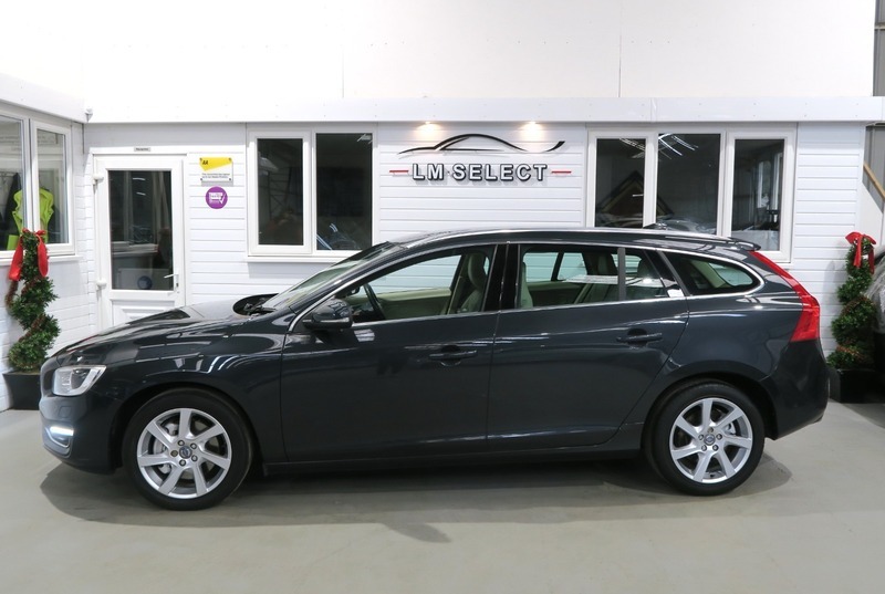 Volvo V60 D5 Se Lux Nav Grey