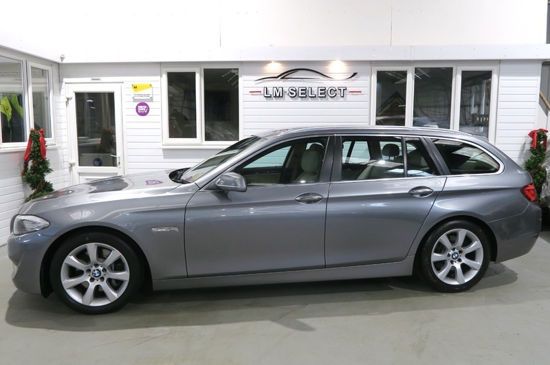 BMW 5 Series 530D Se Touring 245 Grey