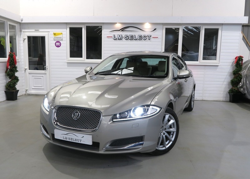 Jaguar XF D V6 Premium Luxury Gold #2