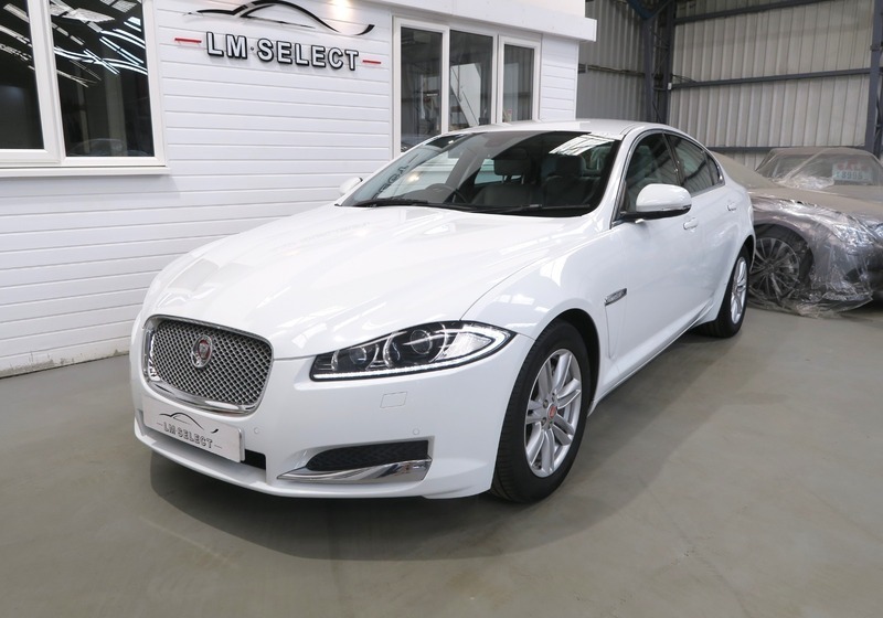 Jaguar XF D V6 Luxury 245 White #6