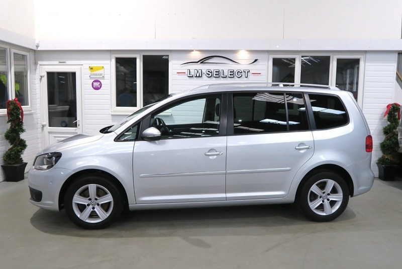 Volkswagen Touran Sport Tdi Bluemotion Technology Silver