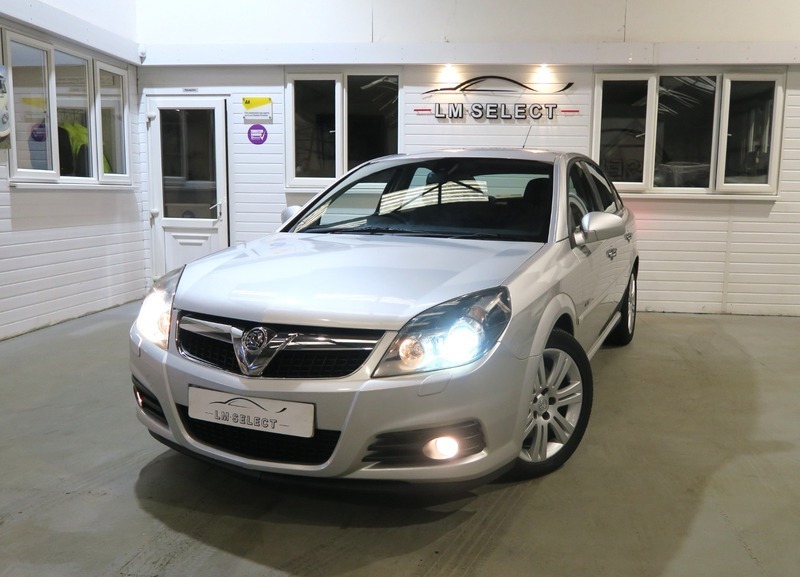 Vauxhall Vectra Elite Cdti V6 185 Silver #2