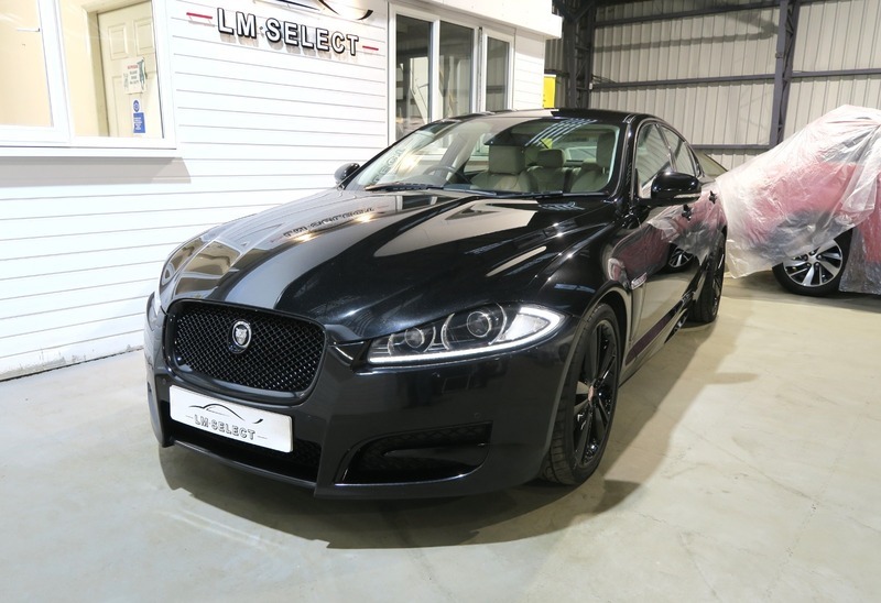 Jaguar XF V6 S Portfolio 275 GF12YFR Black #2