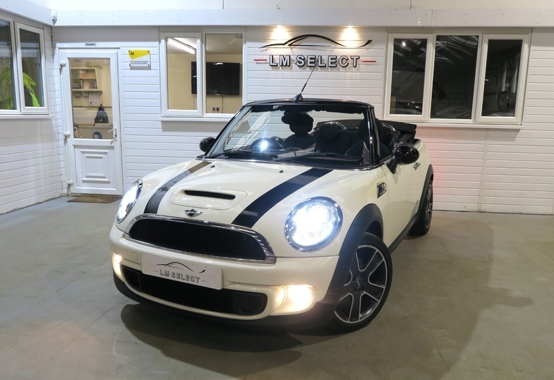 Mini Hatch Sd 143 White #2