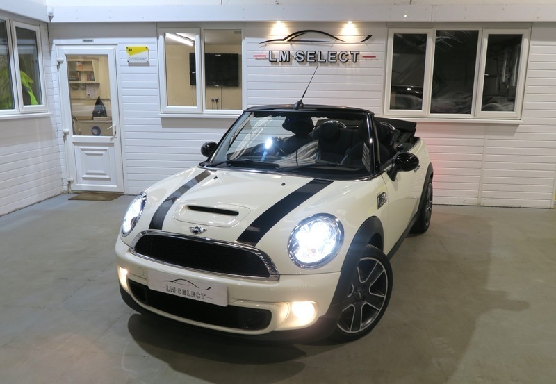 Mini Hatch Sd 143 White #3