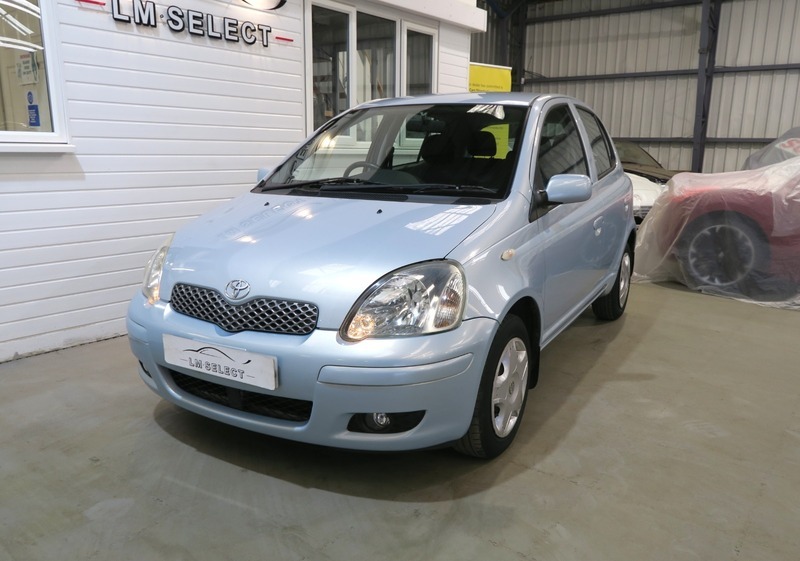 Toyota Yaris Vvti Blue 67 Blue #4