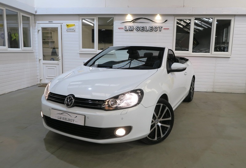 Volkswagen Golf Gt Tdi Bluemotion Technology White #2
