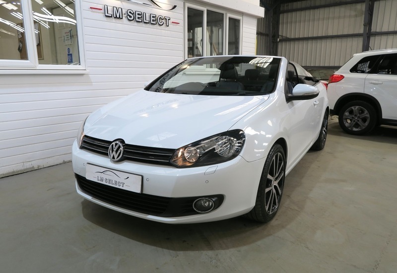 Volkswagen Golf Gt Tdi Bluemotion Technology White #3