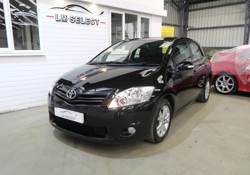 Toyota Auris D-4d Tr 90 AO12EKT Black #4