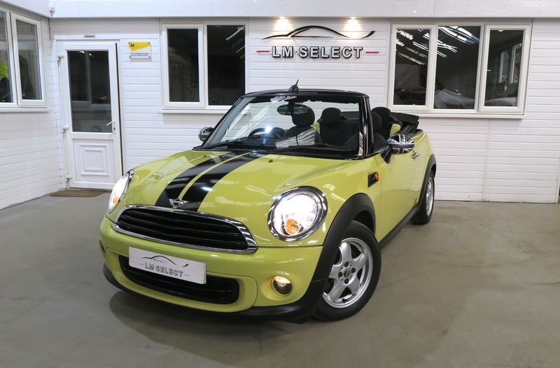 Mini Hatch Convertible VO60TLJ Yellow #2