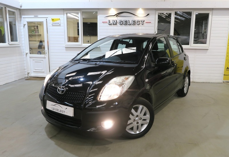 Toyota Yaris Tr 87 DA57HTX Black #2