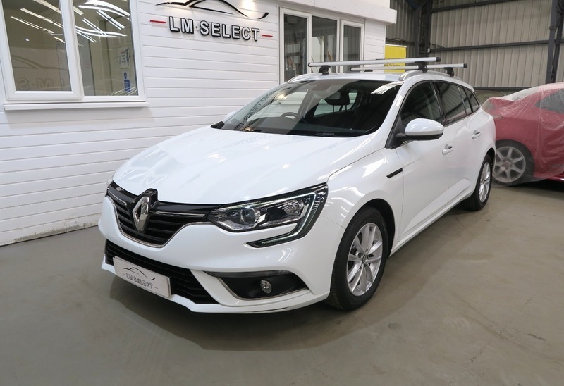 Renault Megane Play Dci 115 White #6