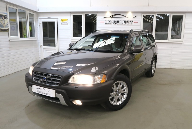 Volvo XC70 Xc70 D5 Awd Se SH56EKX Gold #4