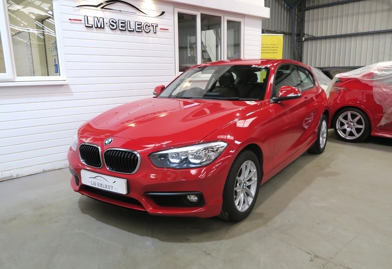 BMW 1 Series 118I Se 135 Red #3