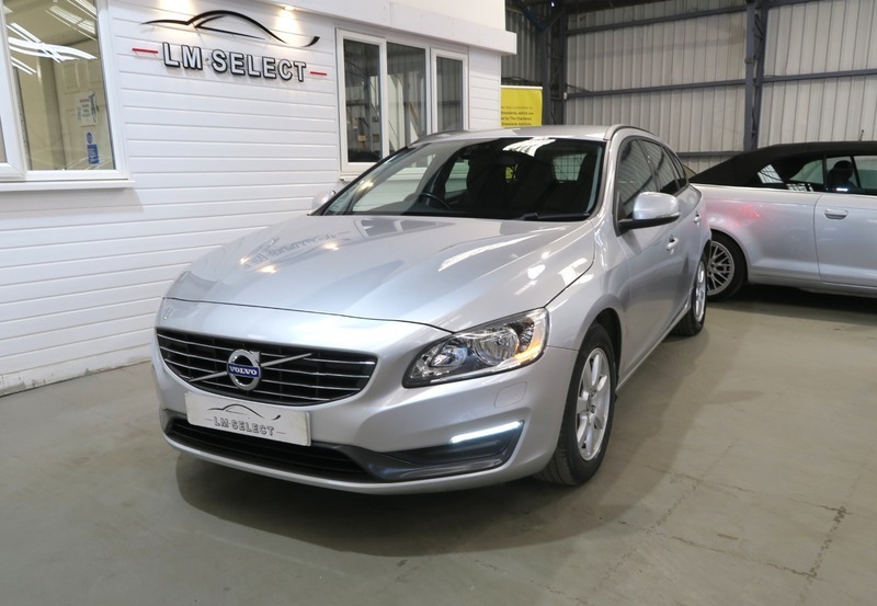 Volvo V60 D2 Business Edition 115 Silver #4